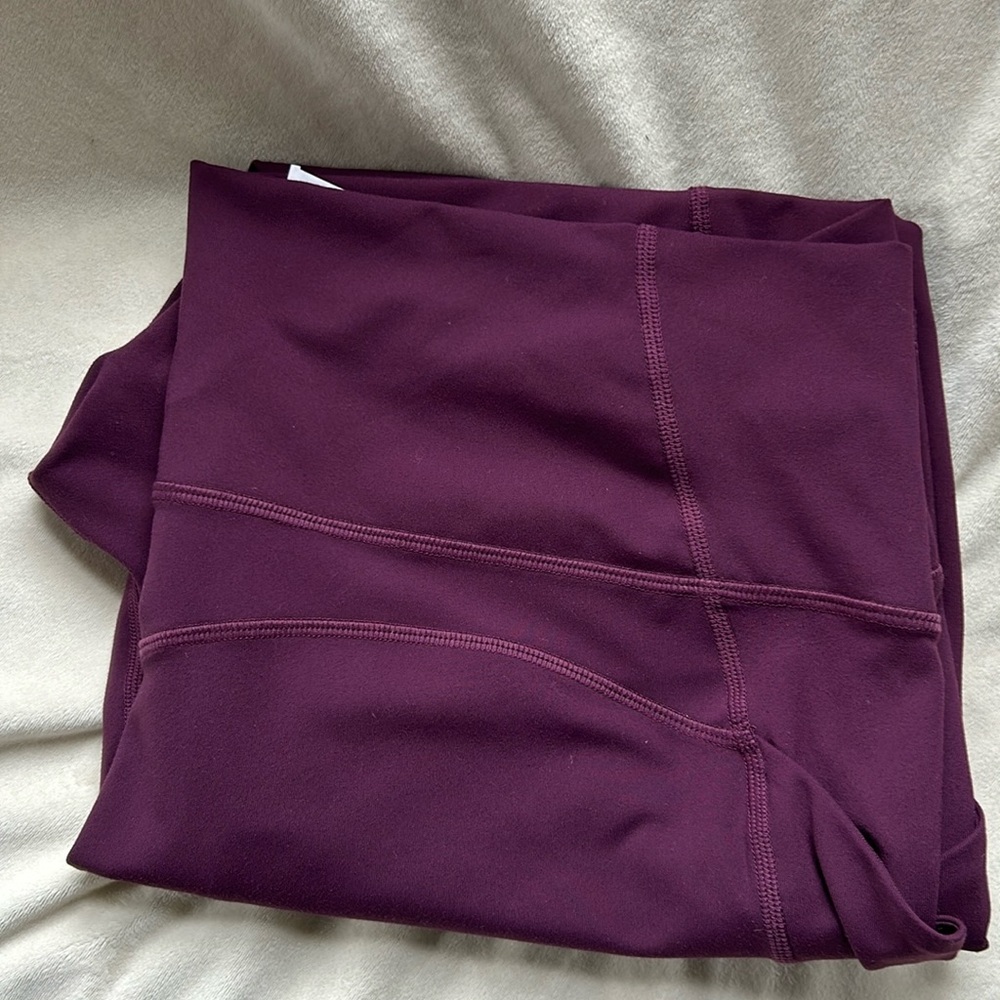 Fabletics Oasis High-Waist Pocket Legging